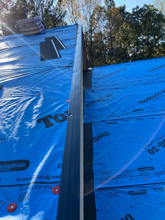 MaxPro Roofing & Construction Picture 10