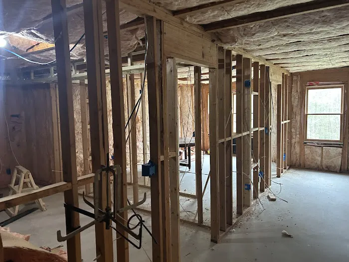 MaxPro Roofing & Construction Picture 9