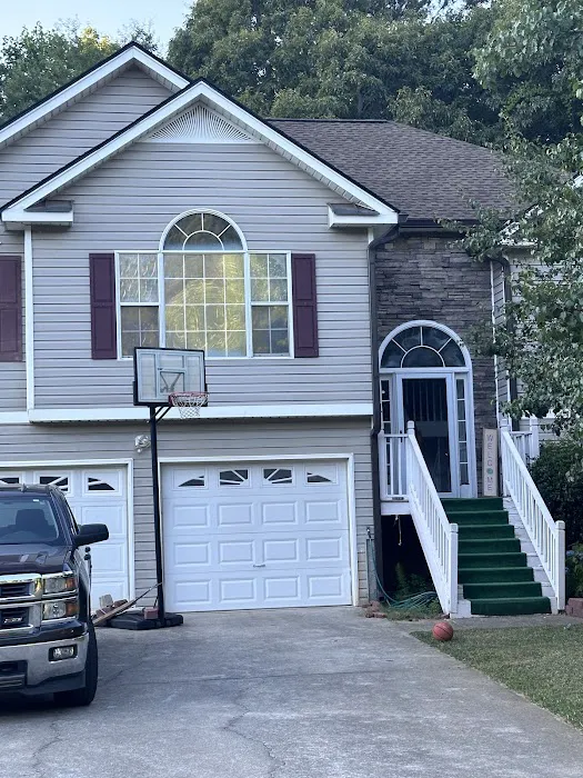 Redeemer Roofing Picture 7