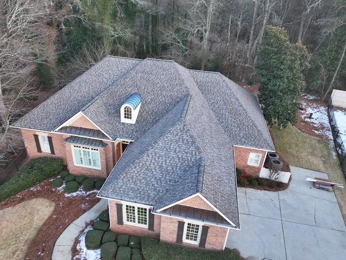 Top Guard Exteriors LLC Picture 1