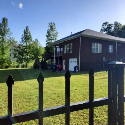 Straight Line Roofing, LLC Picture 7