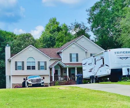 That RoofLyfe T.R.L. Roofing