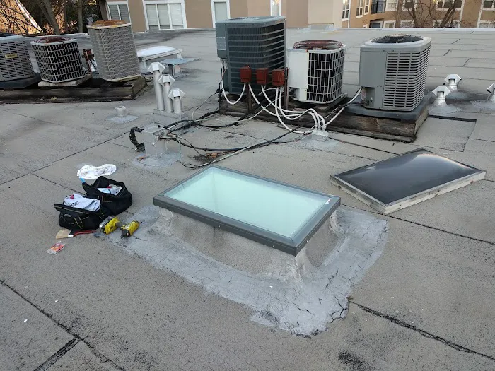 Abbott Brothers Roofing & Skylights Picture 5