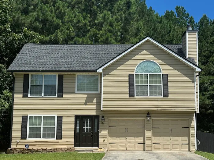 SHINGLE BROTHERS ROOFING AND RENOVATIONS Picture 1