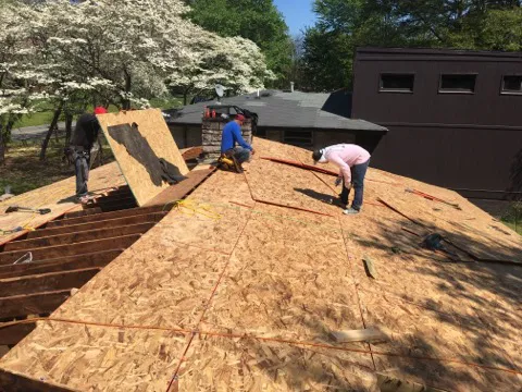 1st National Roofing Picture 1