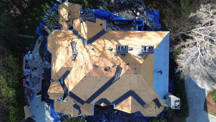 Capital City Roofing Picture 1