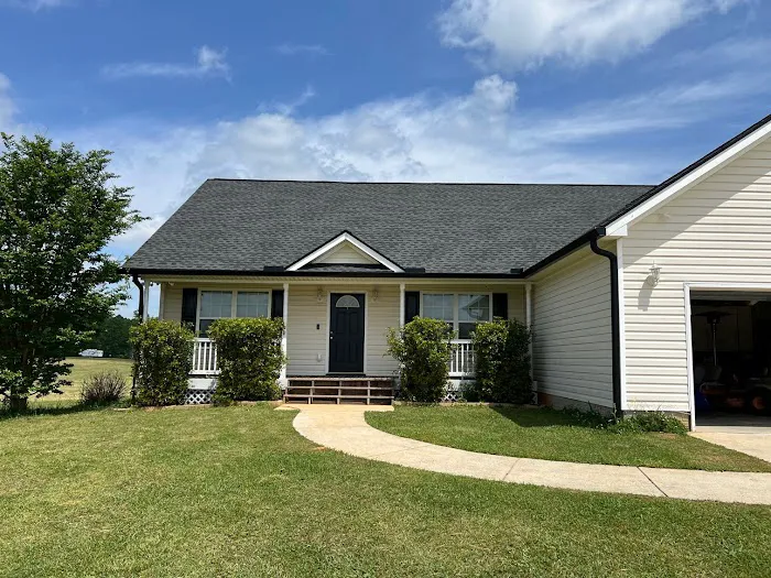 Advanced Roofing & Interiors Picture 4