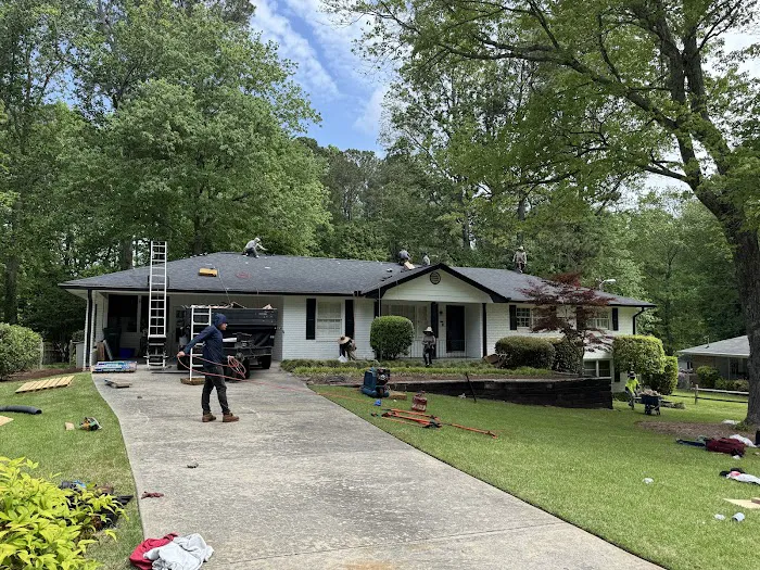 ComfortEagle Roofing Picture 2