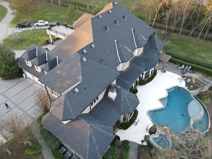 SeekOne Roofing Company Picture 7