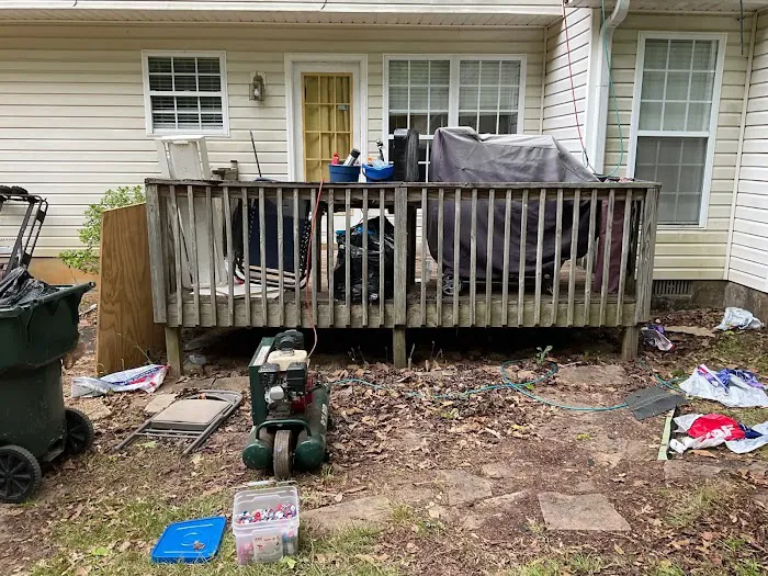 The Roof Factory Picture 1