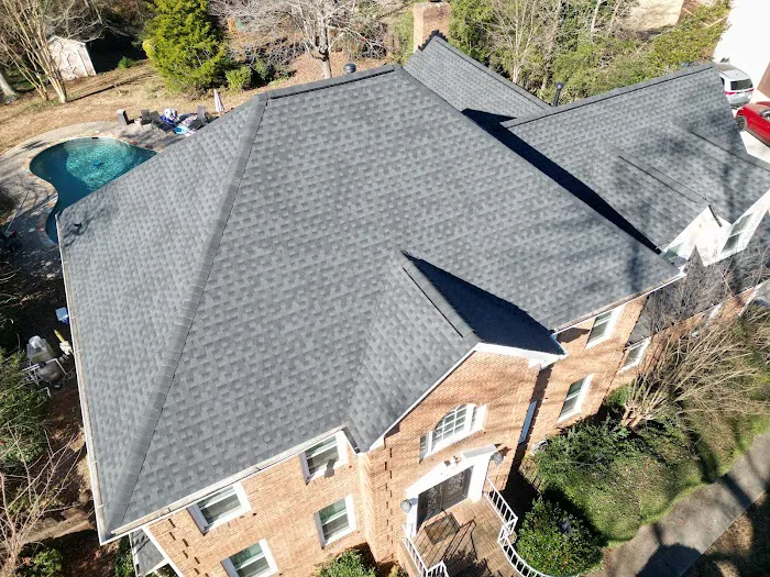 DRONEVIEW ROOFING Picture 3