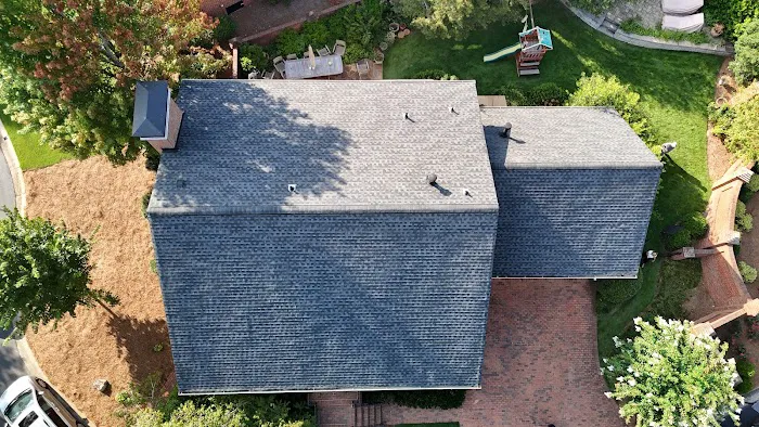 DOM Roofing & Restoration Picture 3