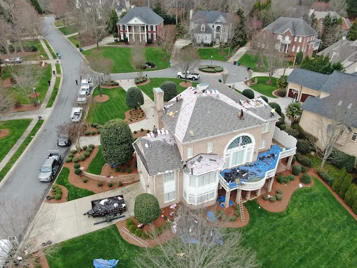 Kaiser Siding and Roofing LLC Picture 7