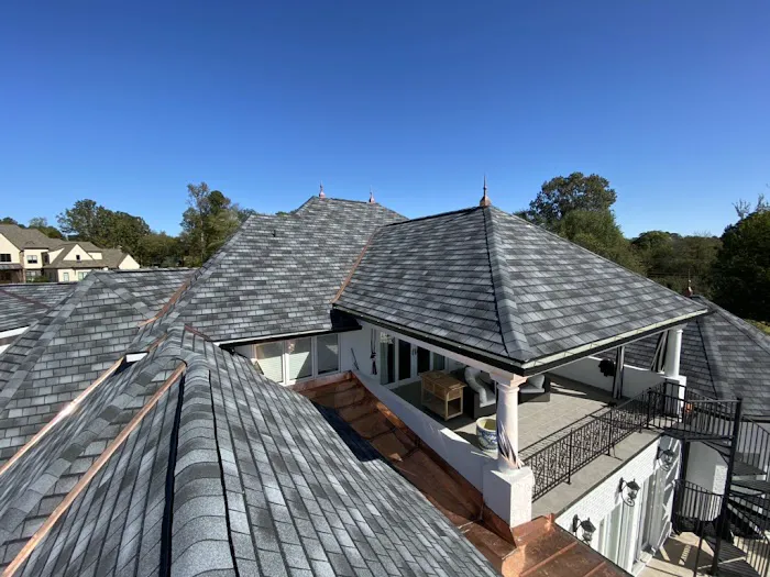 Kaiser Siding and Roofing LLC Picture 4