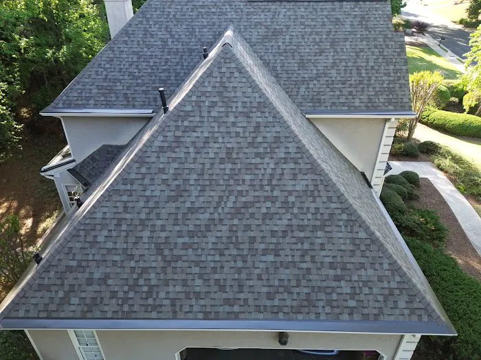 Kaiser Siding and Roofing LLC Picture 9