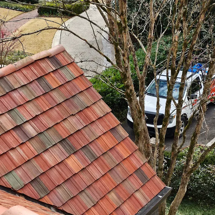 Mag selva Roofing, Gutters, Siding Picture 10