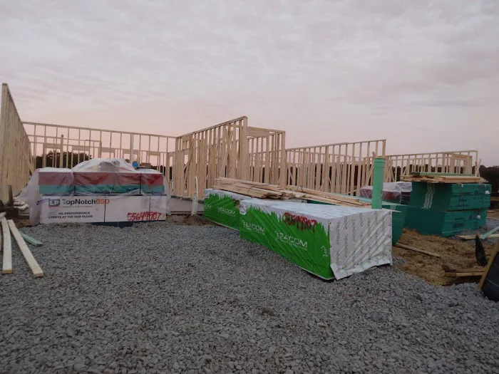 Gardner's Roof Repair Co Picture 3