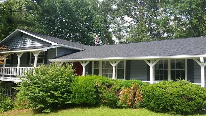 Mancilla Roofing & Construction Picture 1