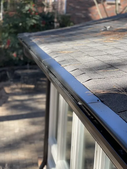 Frank's Roofing Solutions Picture 2