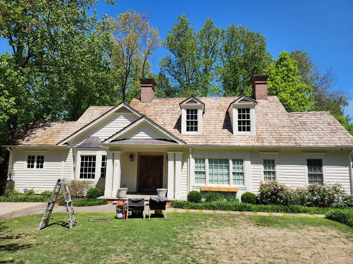 Mr. Roofer Picture 10