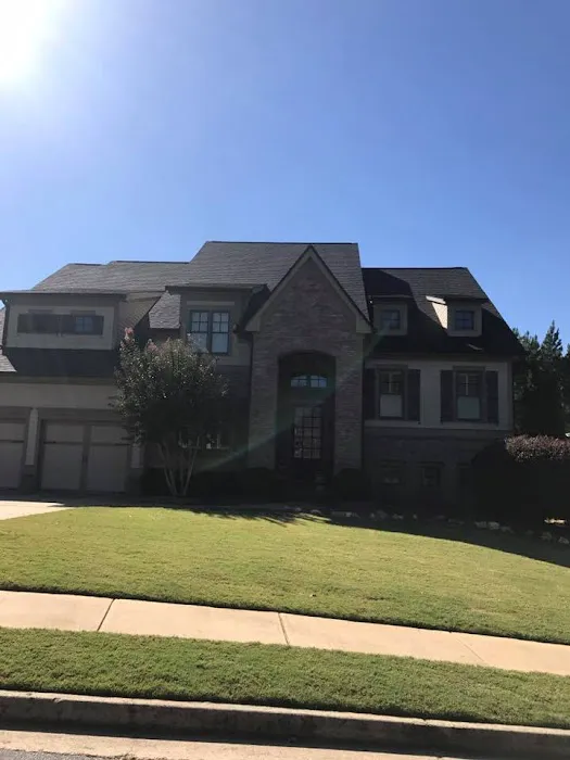 Red Top Roofing & Exteriors Picture 3