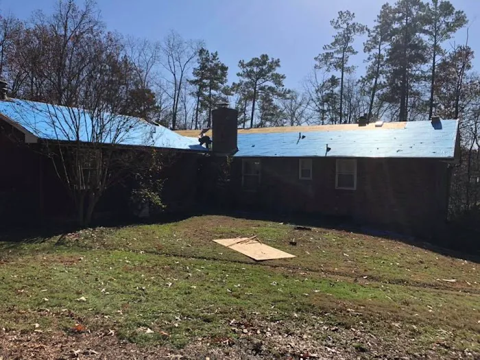 Red Top Roofing & Exteriors Picture 10