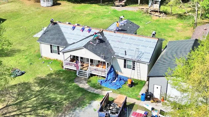 Rooks Roofing & Exteriors Picture 2