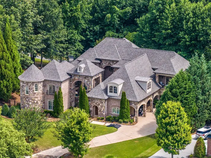 Legacy Roofing & Exteriors Picture 2