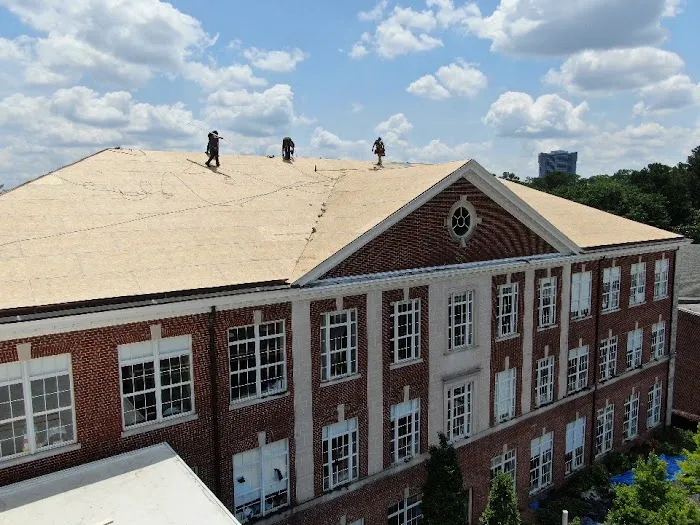 Champion Roofing LLC Picture 1