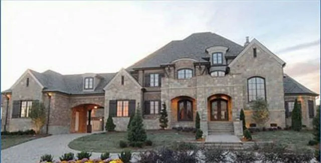 Platinum Roofing & Construction LLC Picture 4