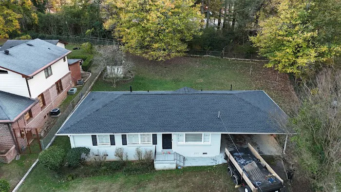 THOR ROOFING LLC Picture 9