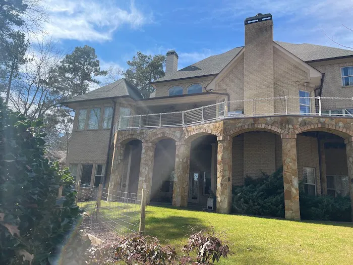 Luxe Roofing Picture 2