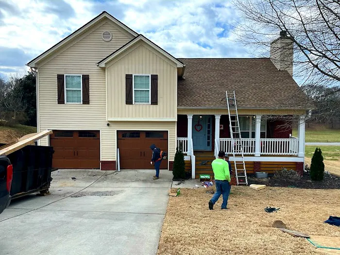 Luxe Roofing Picture 8