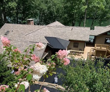 Bull Roofing LLC