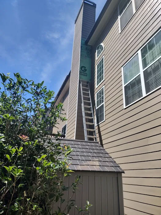 Suburban Roofing LLC Picture 1