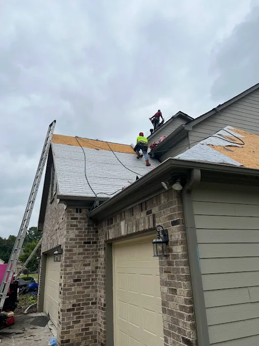 Suburban Roofing LLC Picture 2