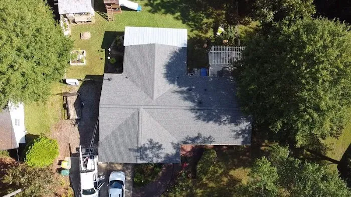 Ridgeline Roofing & Construction Picture 2