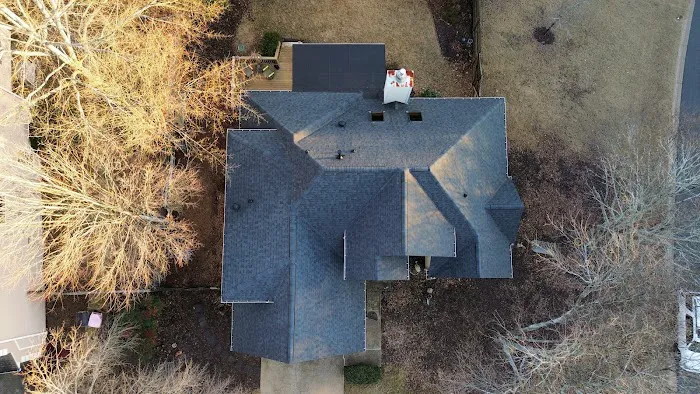 Mr. Roof and Restoration Picture 7