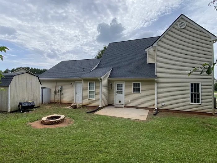 Black Dog Roofing Picture 6