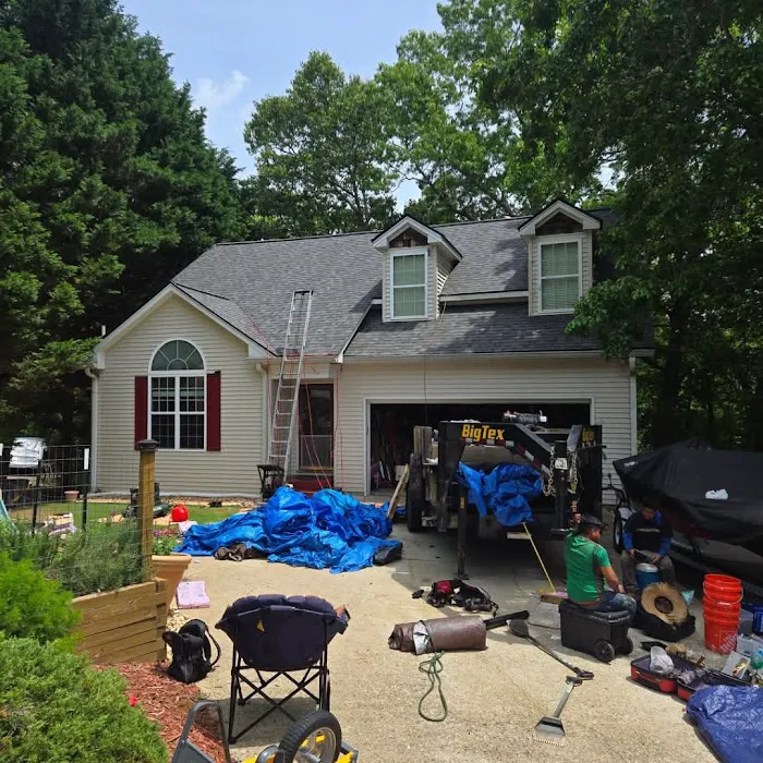 Waters Edge Roofing LLC Picture 4