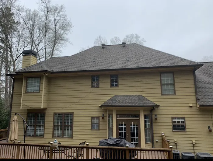 Platinum Roofing & Exteriors INC. Picture 4