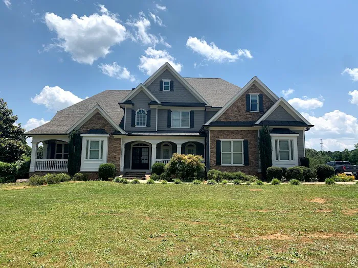 Platinum Roofing & Exteriors INC. Picture 6