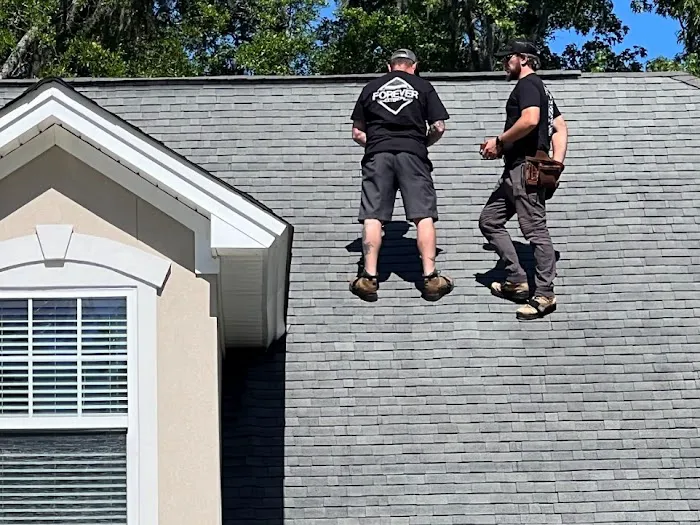 FOREVER Exteriors Picture 6