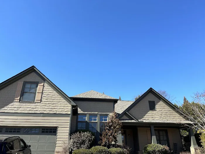 The Real Roofer Picture 3