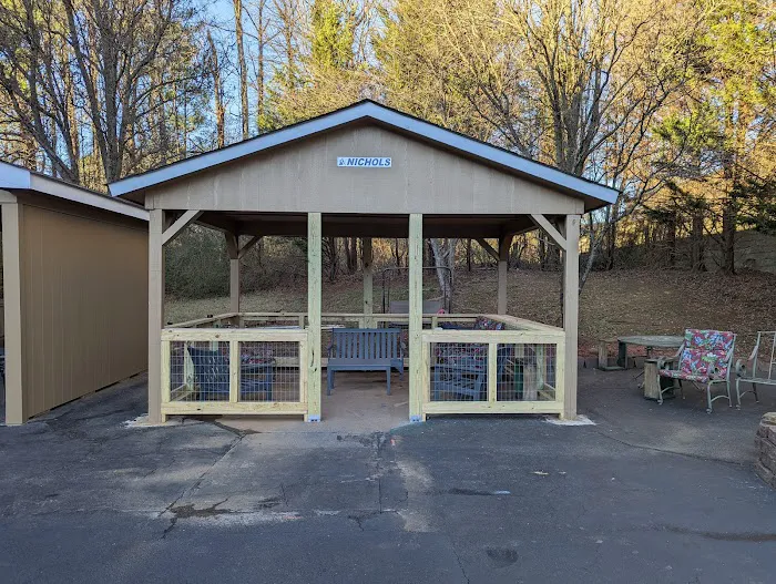 R.V.E. Exteriors Picture 2