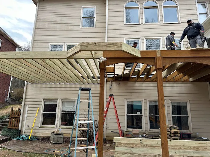 U-Contract LLC Picture 5