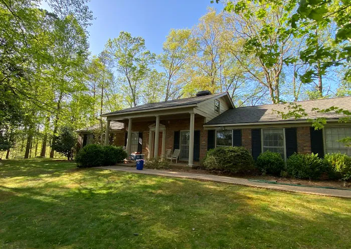 Crown Roofing & Repair Inc Picture 1