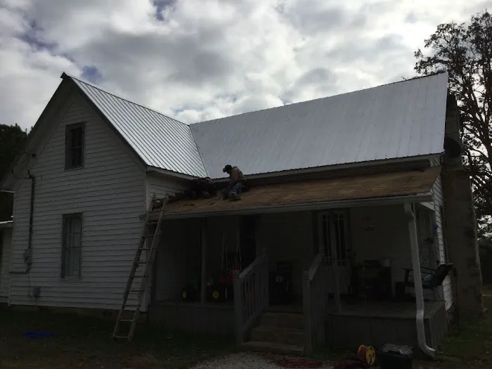 Williams Homes & Metal Roofs Picture 3