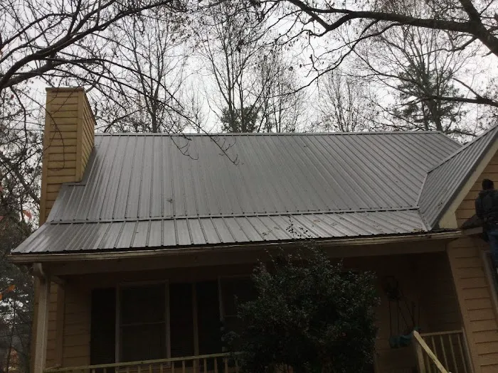 Williams Homes & Metal Roofs Picture 2