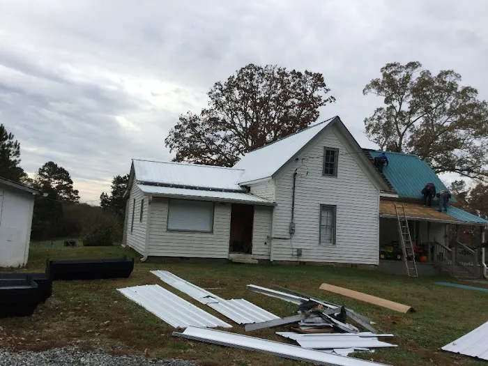 Williams Homes & Metal Roofs Picture 4